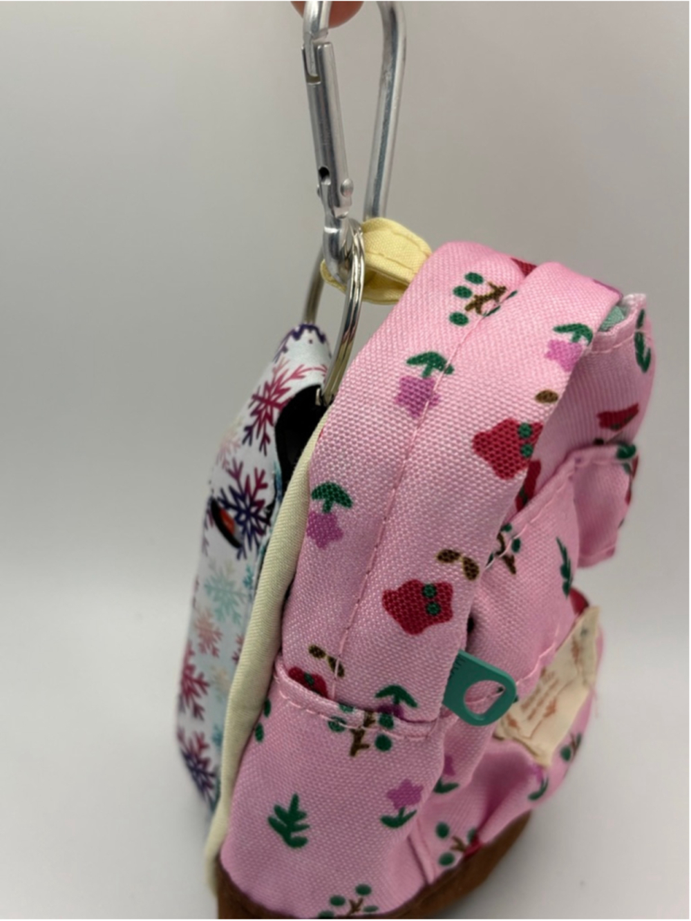 Natural Life Backpack Keychain Card Holder Pink Floral - Picture 4 of 5